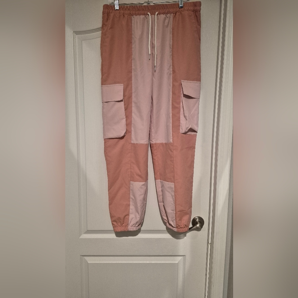 ROMWE Pink and Blush Elastic Waist Joggers